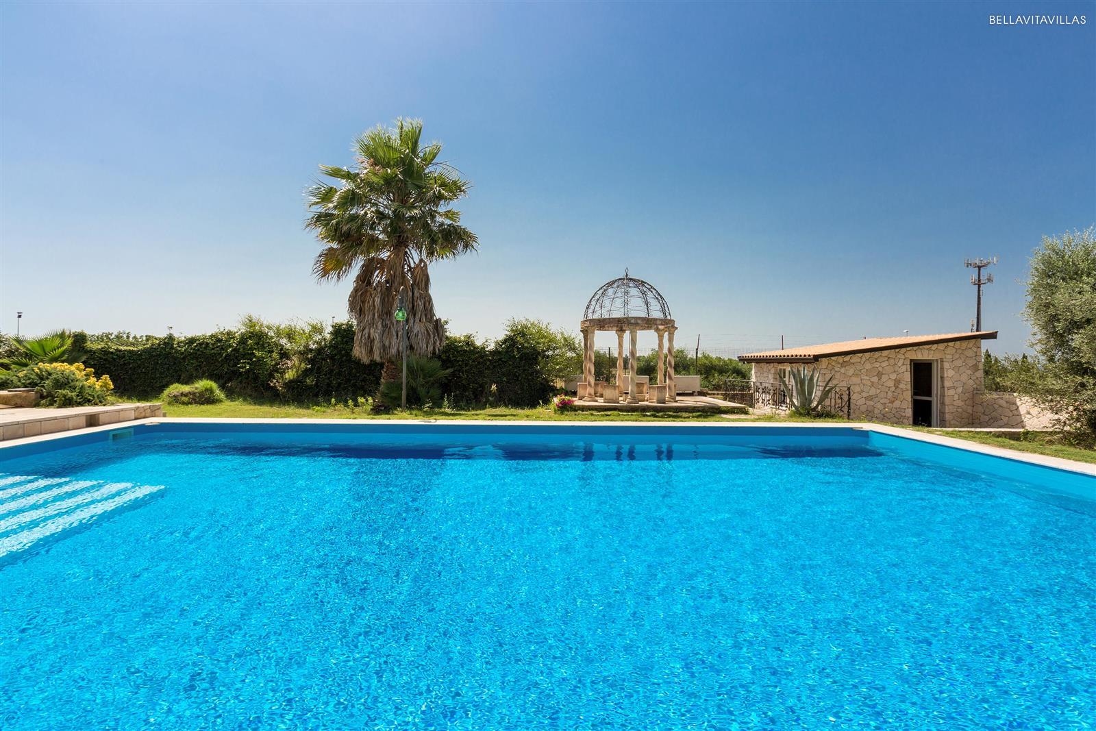 Affitto villa con piscina a Porto Cesareo